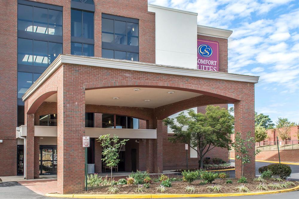 Comfort Suites Near Potomac Mills Woodbridge Exterior photo